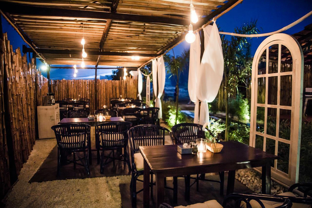 Aria Beach Resort Vagator Dış mekan fotoğraf